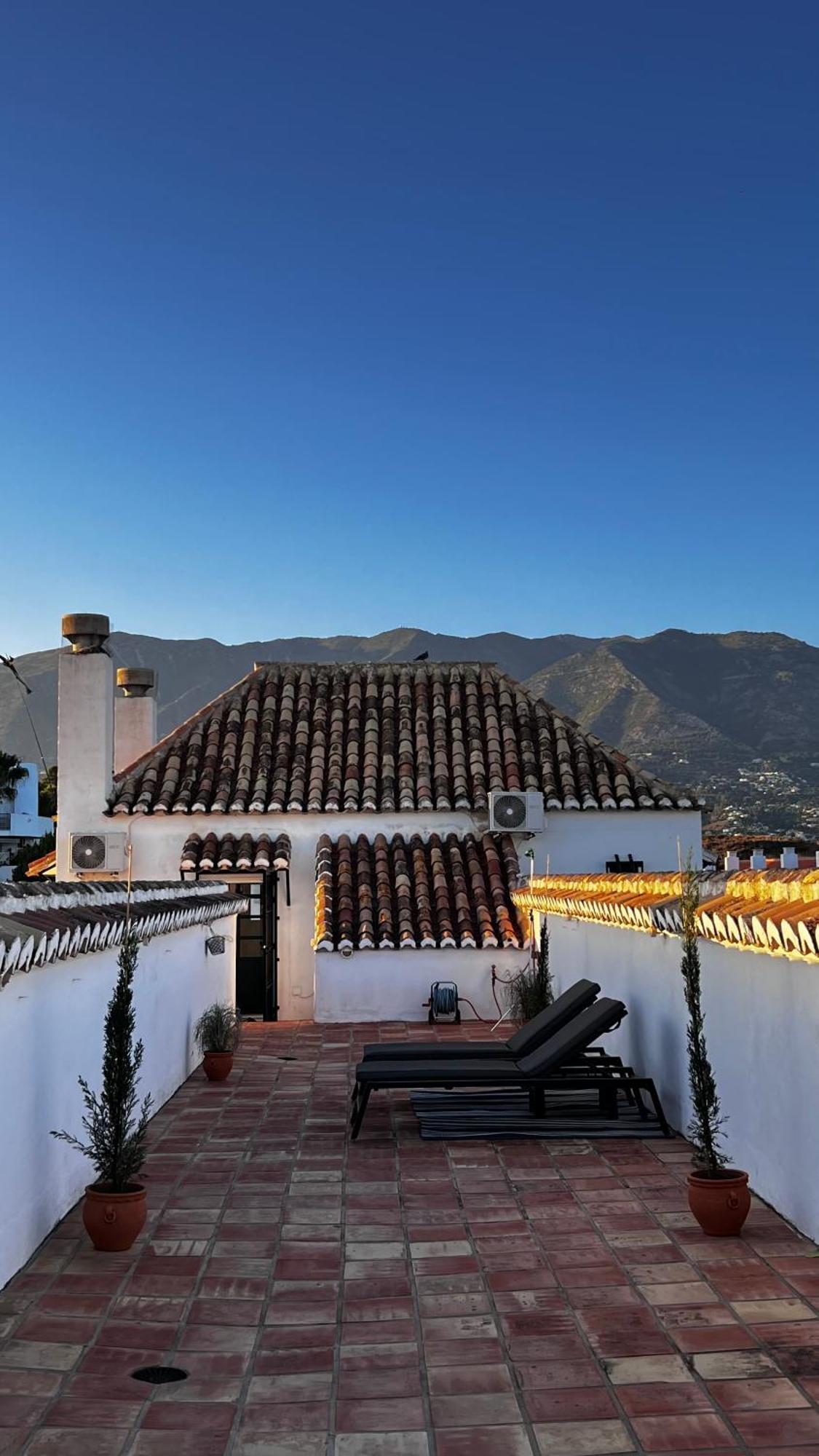 Appartamento New Penthouse With Amazing Views Santa Fe de los Boliches Esterno foto